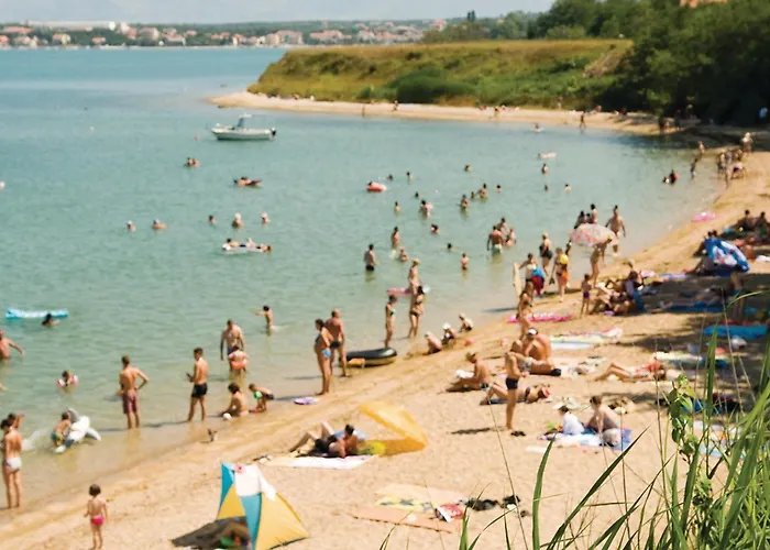 Апартаменты In With Swimming Pool