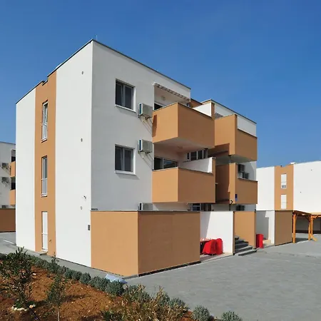 公寓 2 Bedroom Pet Friendly In *