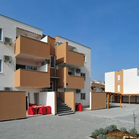 公寓 2 Bedroom Pet Friendly In *