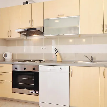 公寓 2 Bedroom Pet Friendly In