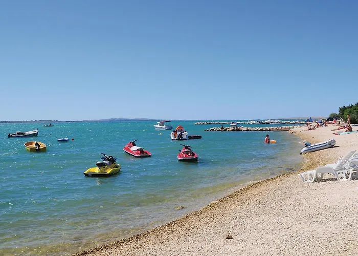 Lägenhet In With Swimming Pool *